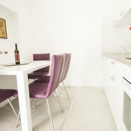 Apartman Neyra 3 Split Bagian luar foto